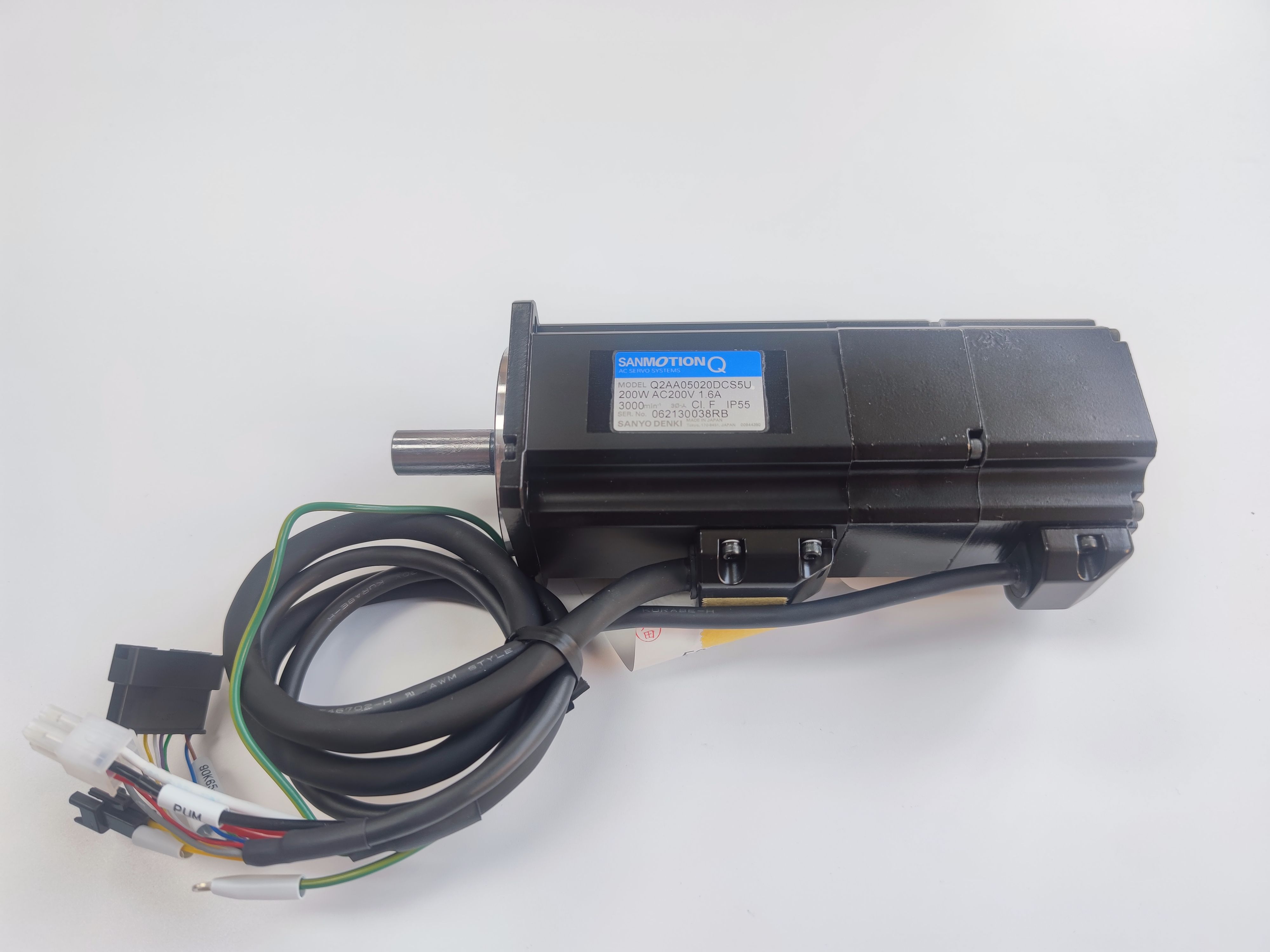 90K63-331512 AC SERVO MOTOR  Q2AA05020DCS5U FOR YG100 YS24 YG12 YS12 YG12F YS12F